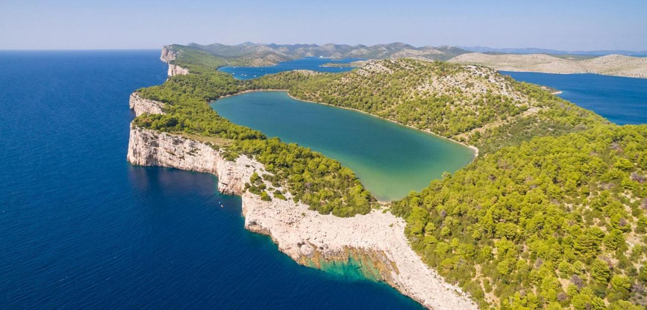 Adriatic Rose Apartment Turanj Eksteriør bilde