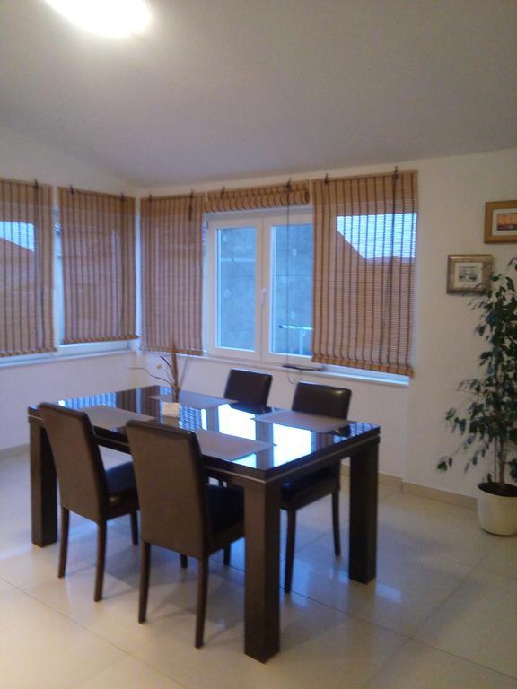 Adriatic Rose Apartment Turanj Eksteriør bilde